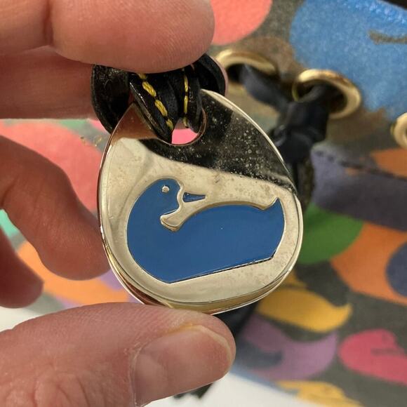 DOONEY & BOURKE MEDUM COATED CANVAS MULIT DUCK CROSSBODY BAG - Picture 6 of 16